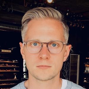 Meet your Posher, Mike